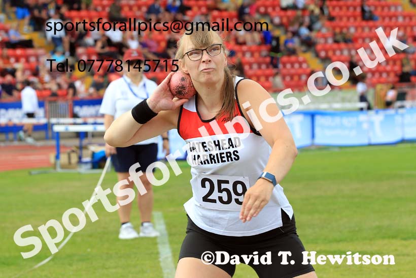 Shot Putt, 2024 Gateshead Tartan Games.  Photo: David T. Hewitson/Sports for All Pics